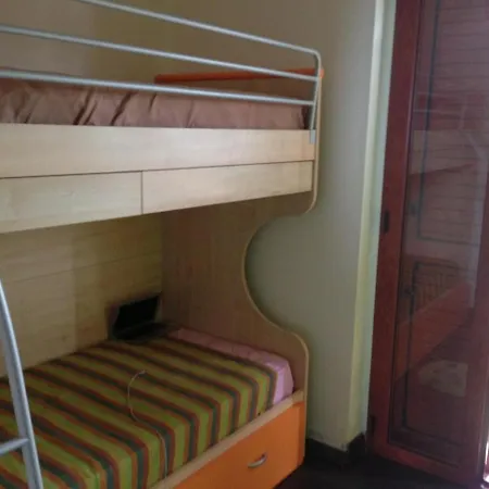 Casa Viktoria Holiday home *
